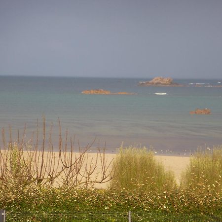 La Maison Bateau Au Bord De Mer Guissény Екстериор снимка