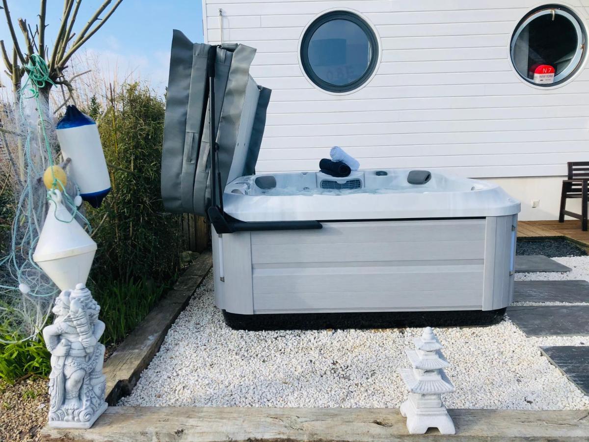 La Maison Bateau Au Bord De Mer Guissény Екстериор снимка