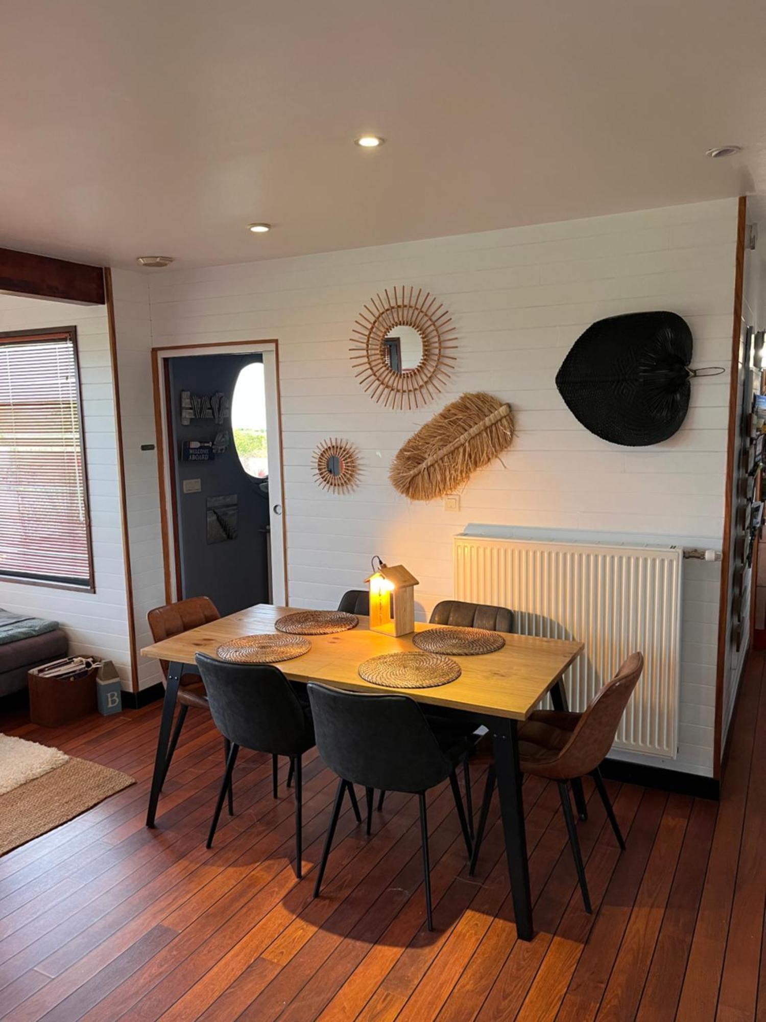 La Maison Bateau Au Bord De Mer Guissény Екстериор снимка