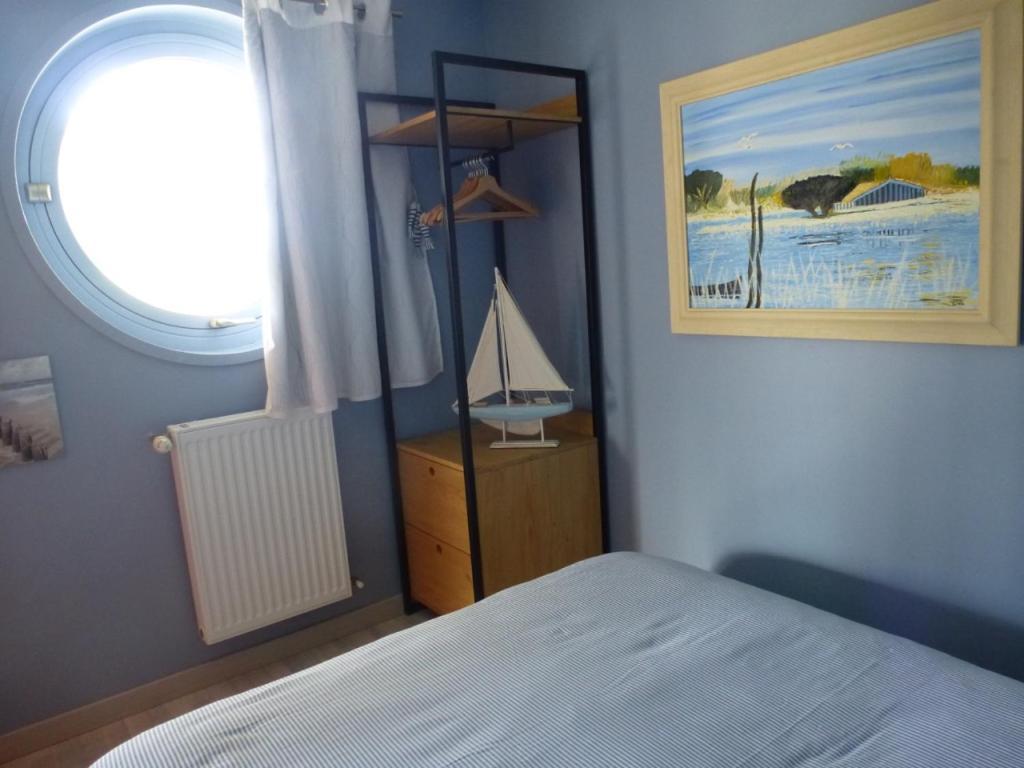 La Maison Bateau Au Bord De Mer Guissény Екстериор снимка